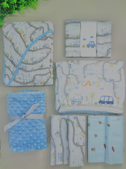 Kit enxoval Tema Carrinho 8 peças