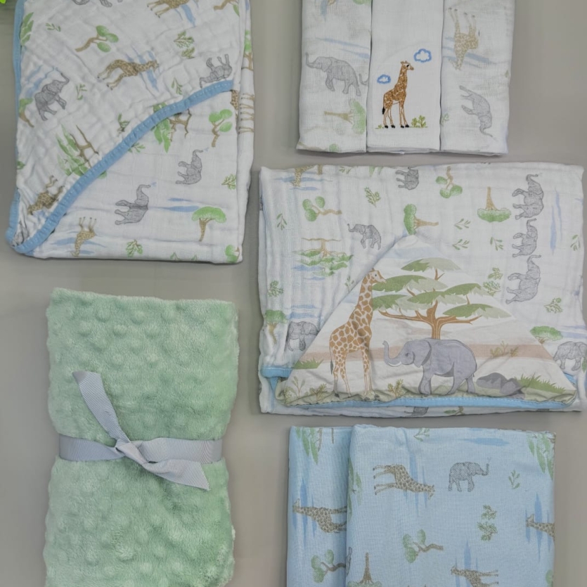 Kit enxoval 7 peças / tema: Safari