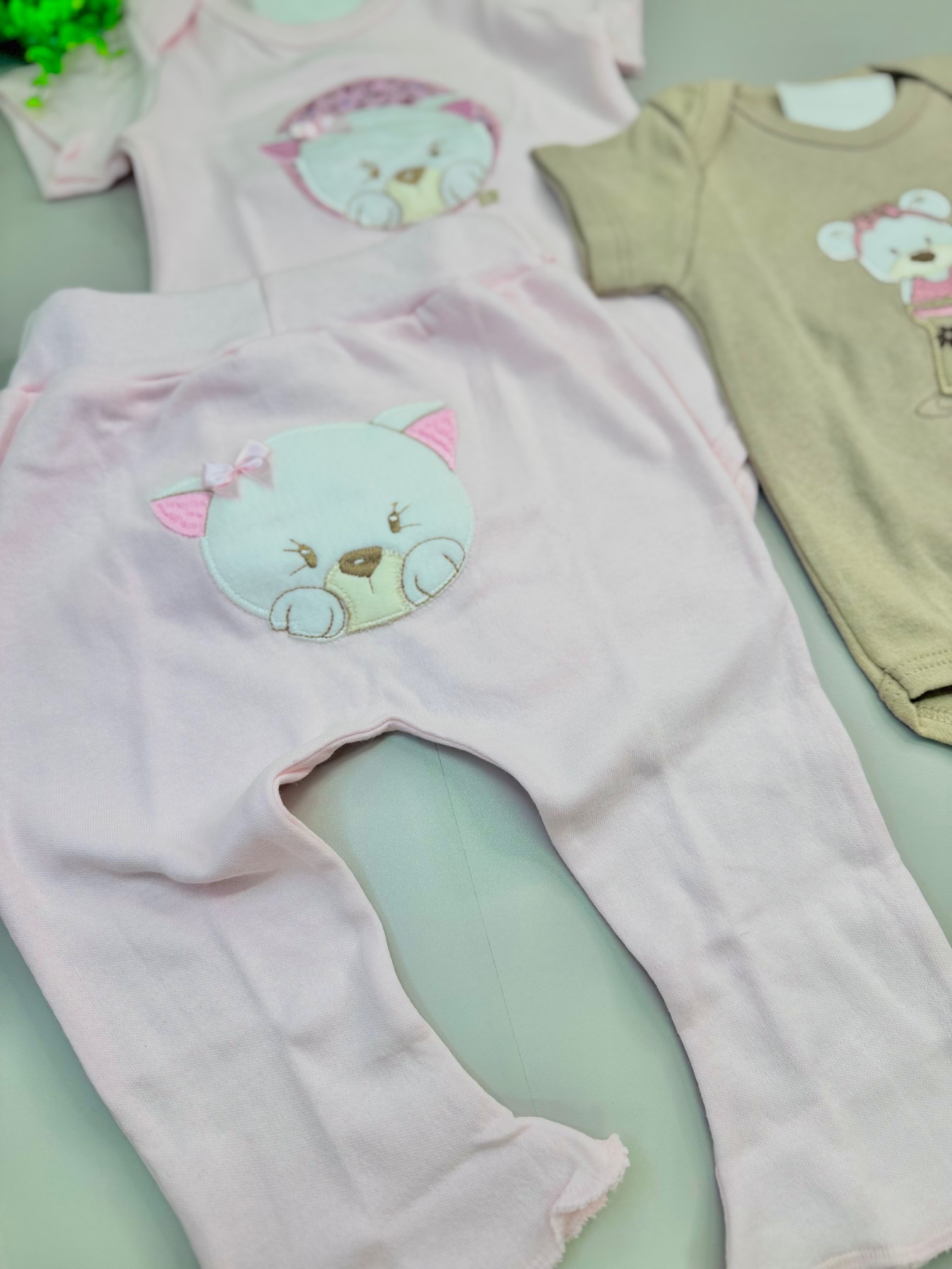 Kit 4 Peças 2 conjuntos – Conforto, Estilo e Qualidade - Imagem 3